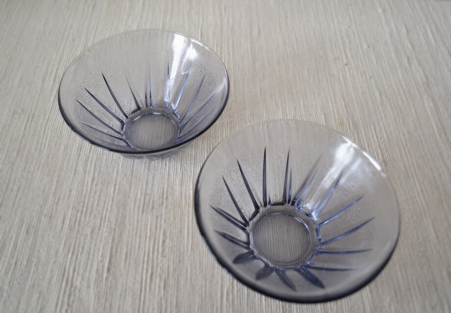 昭和レトロ 2個セットガラス小鉢 グレー | iichi 日々の暮らしを
