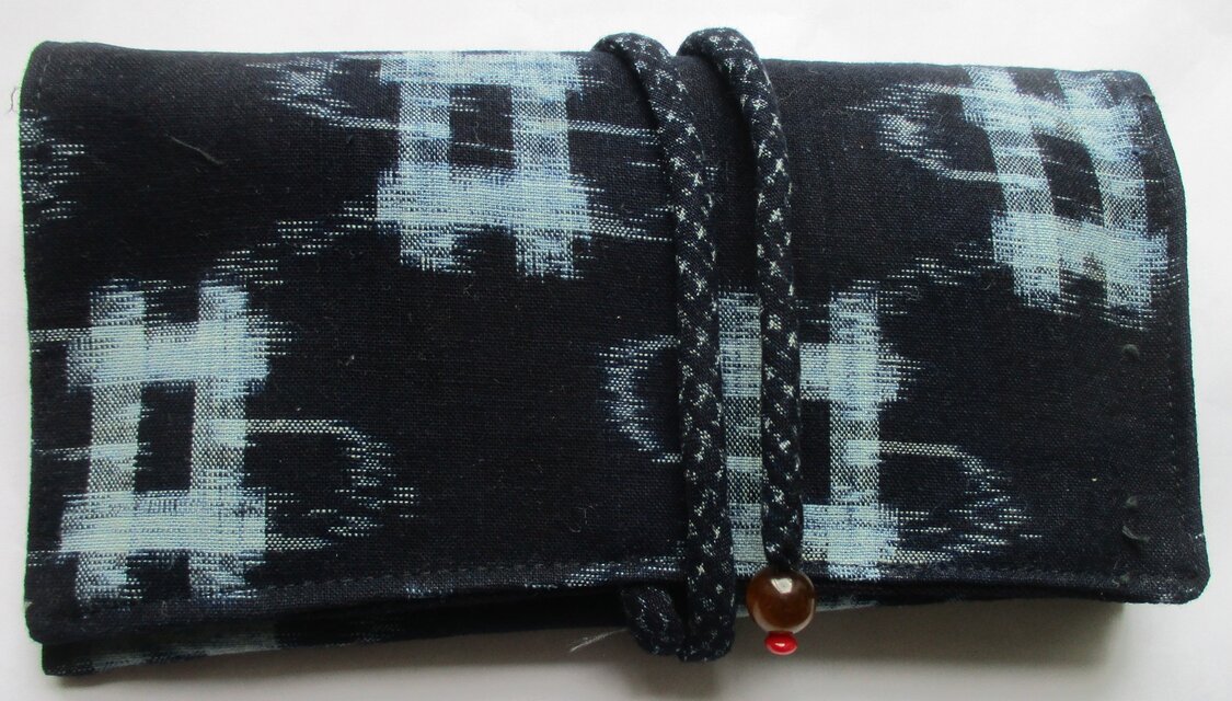 ８１２５　　絣で作った和風財布・ポーチ　#送料無料