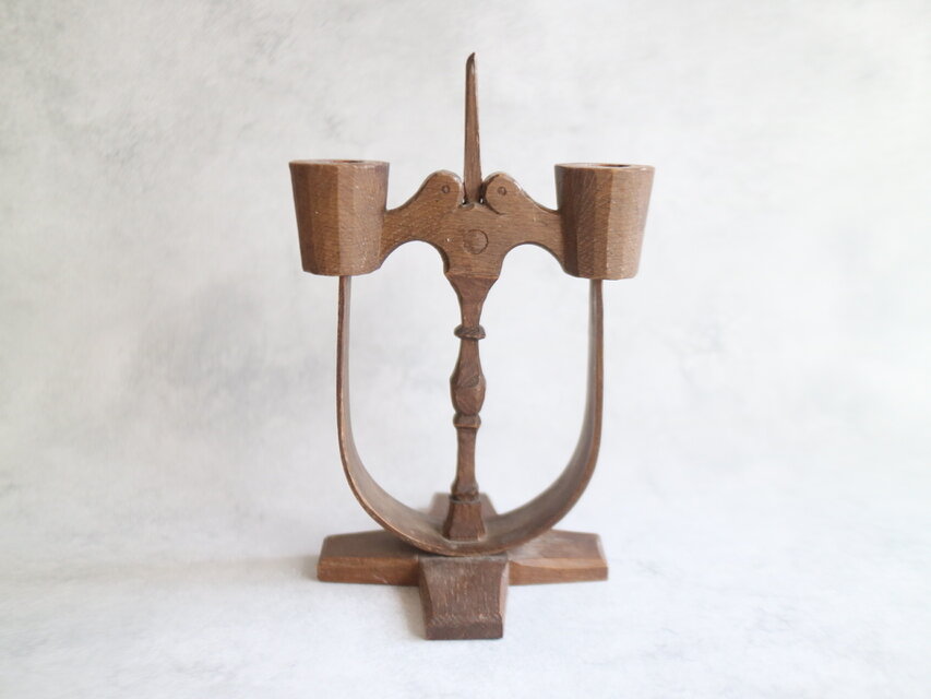 スウェーデンで見つけた木製のキャンドルスタンド小 No.5665 | iichi