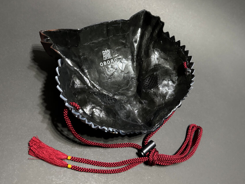 梟面 Gothic Ver.（White×red） | iichi 日々の暮らしを心地よくする