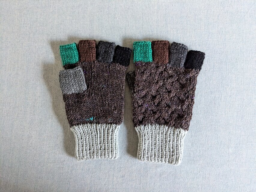 ✳ナナイロ手袋✳指先なし手袋(男性用Mサイズ)