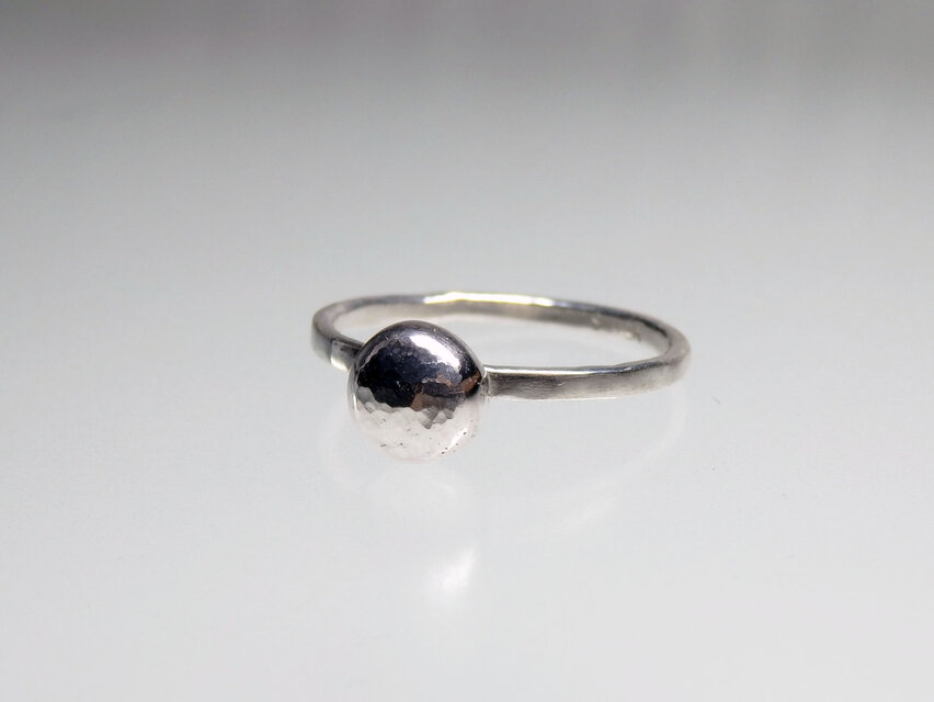 彫金シルバーナゲットリング 11号 | iichi 日々の暮らしを心地よく