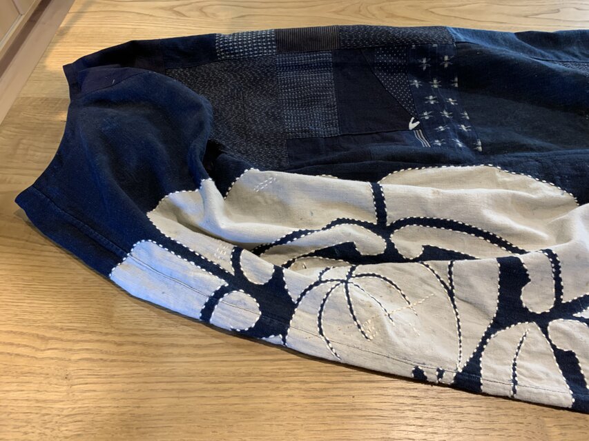 K様専用 家紋古布ワンピースの | iichi 日々の暮らしを心地よくする