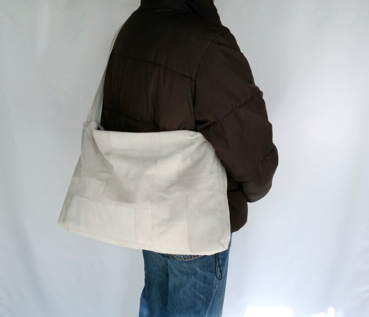 ☆一点物☆ ピッグスエードのビッグショルダー 撥水オフホワイト