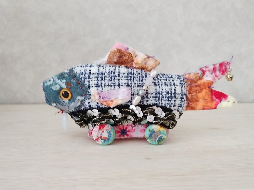 魚カー　曇り加減