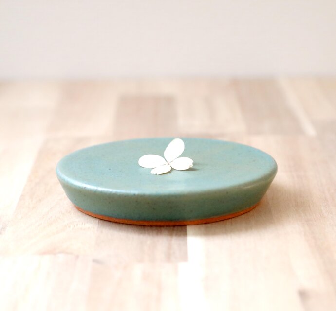 森の緑の台小皿