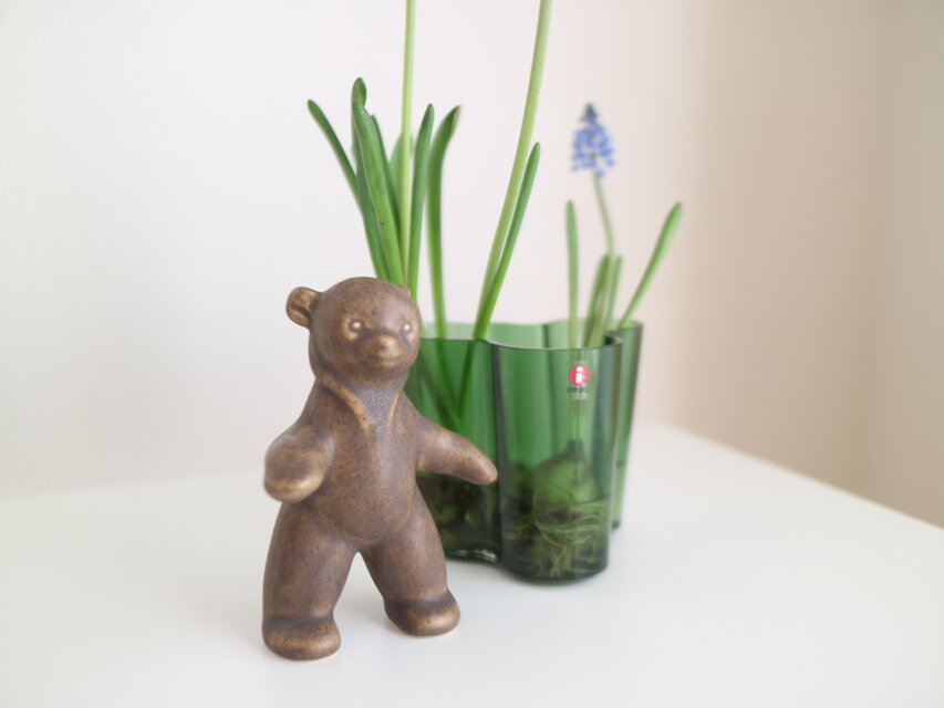 商談中　アンティーク　水着を着たクマ　壁掛け Syco Keramik / くまのオブジェ No.5597 | iichi 日々の暮らしを