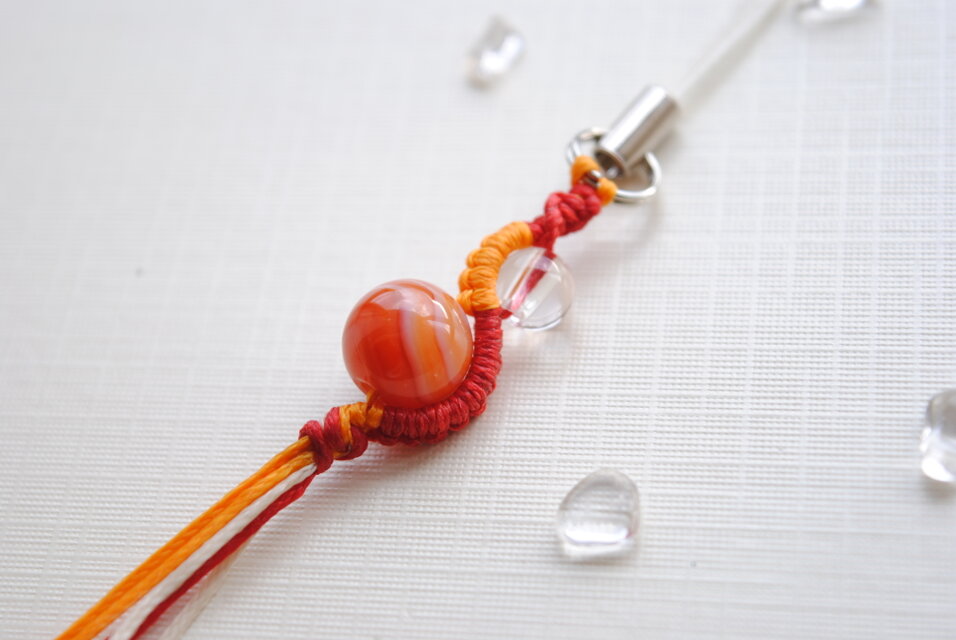 コロンとあめ玉みたいな天然石ストラップ＊サードオニキス