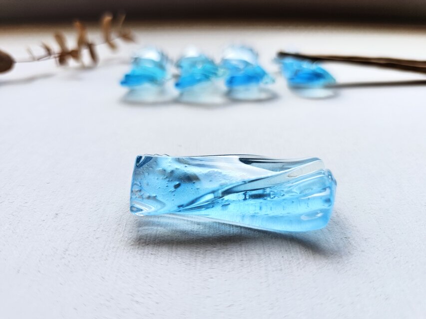 ガラス 箸置き ラムネ＆ブルー | iichi 日々の暮らしを心地よく