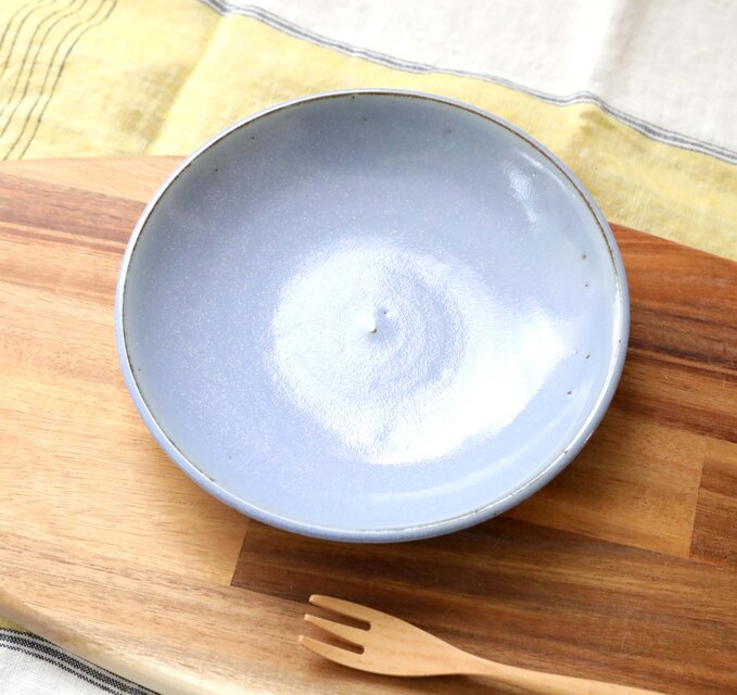 赤陶土と紫陽花結晶釉の中皿