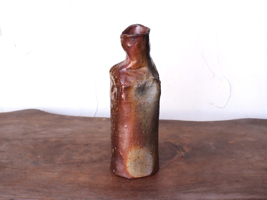 備前焼 花入れ(手びねり) h3-129 | iichi 日々の暮らしを