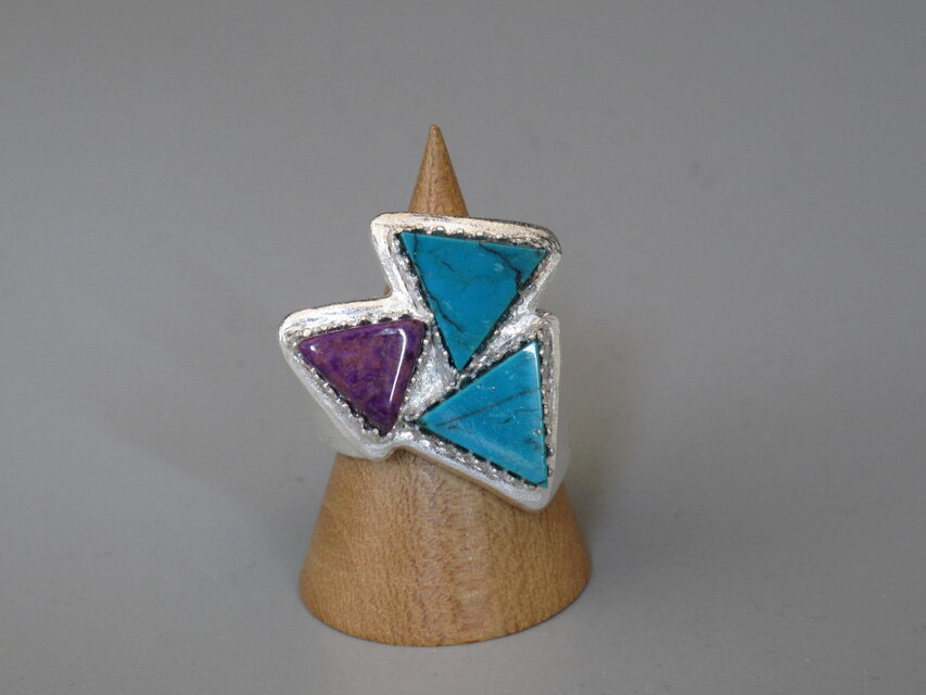 童心に戻れる三角パズル