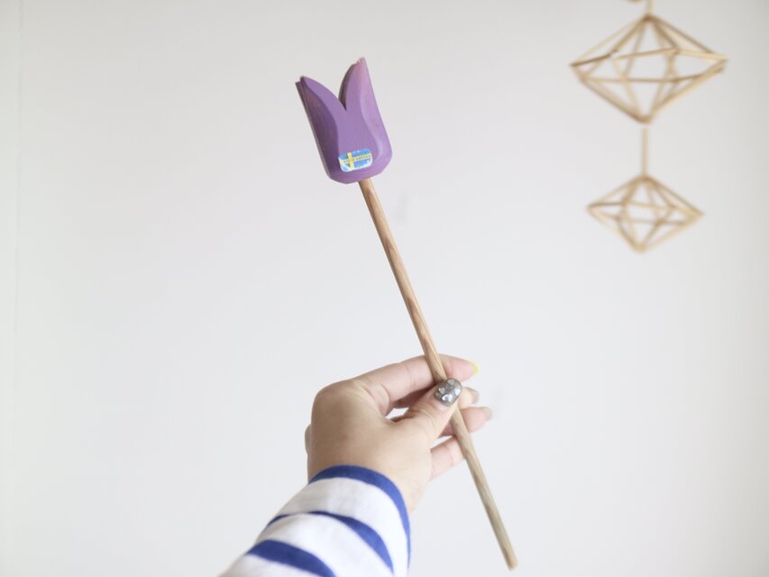 スウェーデンで見つけた木製チューリップ No.5592 | iichi 日々