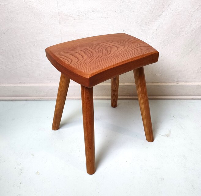 ケヤキの一枚板スツール NO.12　☆一点物☆