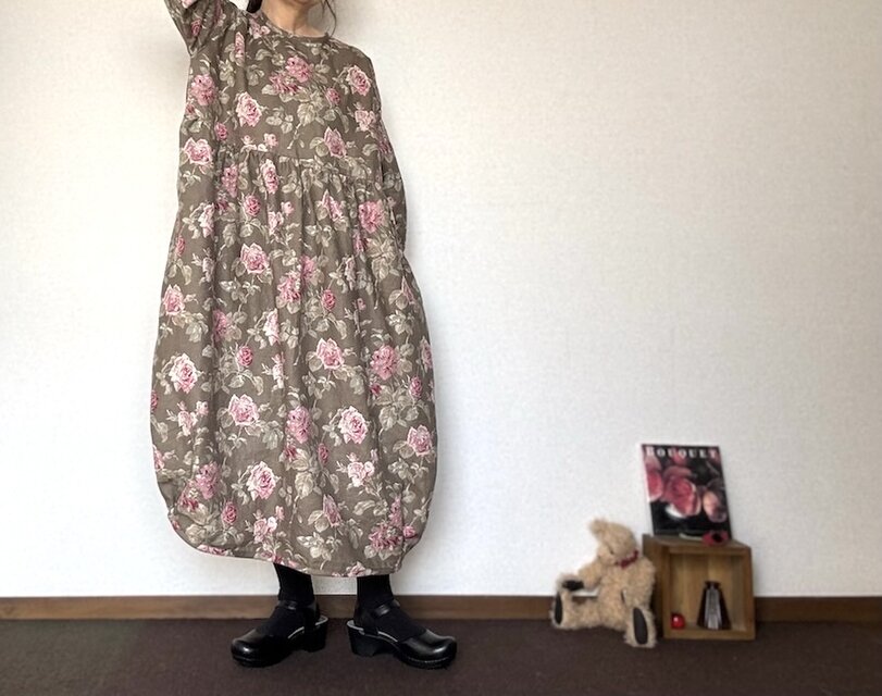 handmadeワンピース長袖YUWA花柄freeグリーン handmadeワンピース長袖