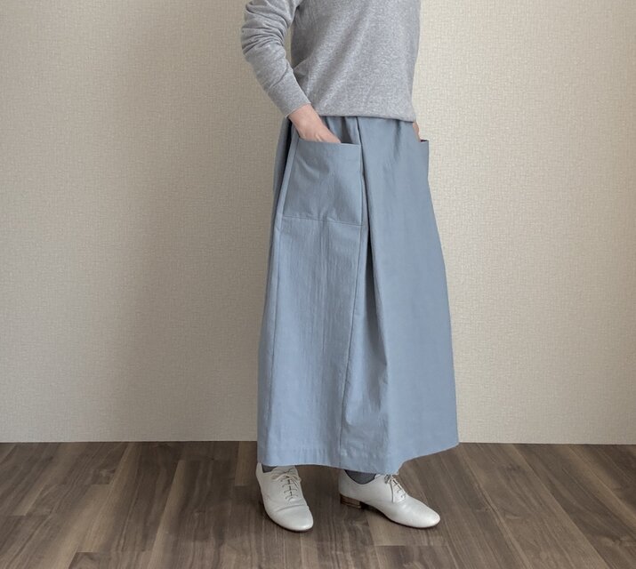 受注製作　コットンアウトポケットタックスカート＊グレイッシュブルー