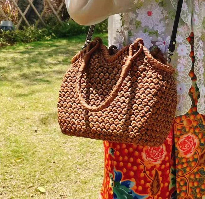 山葡萄 蔓 バック かご 籠 網代編み 斜め掛けバッグ 着服 山葡萄