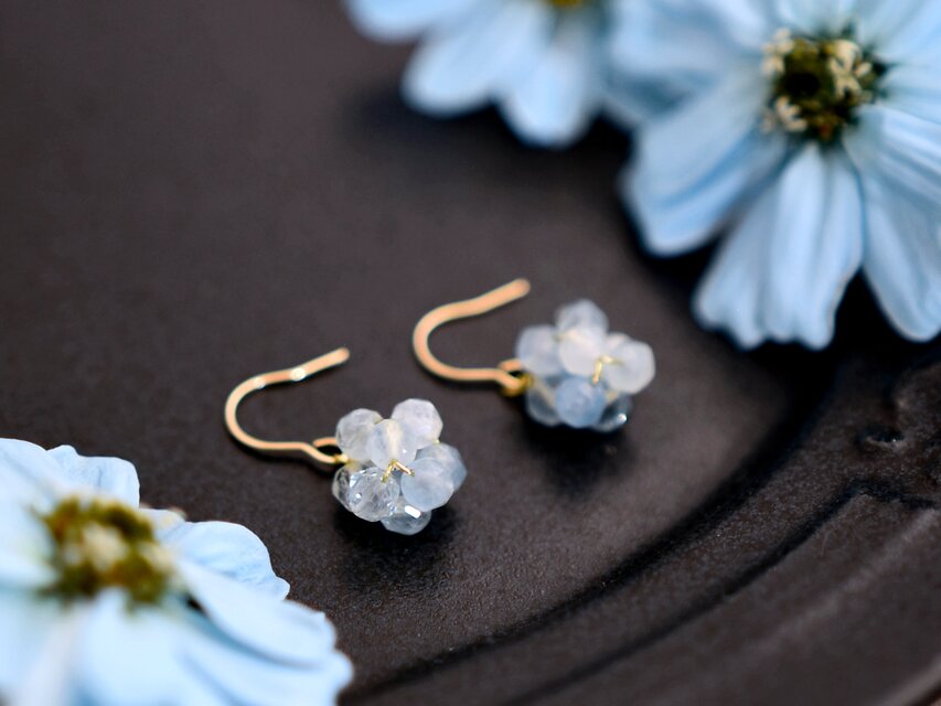 【14kgf ピアス】アクアマリンの実 金平糖 3月誕生石／誕生日プレゼントにも