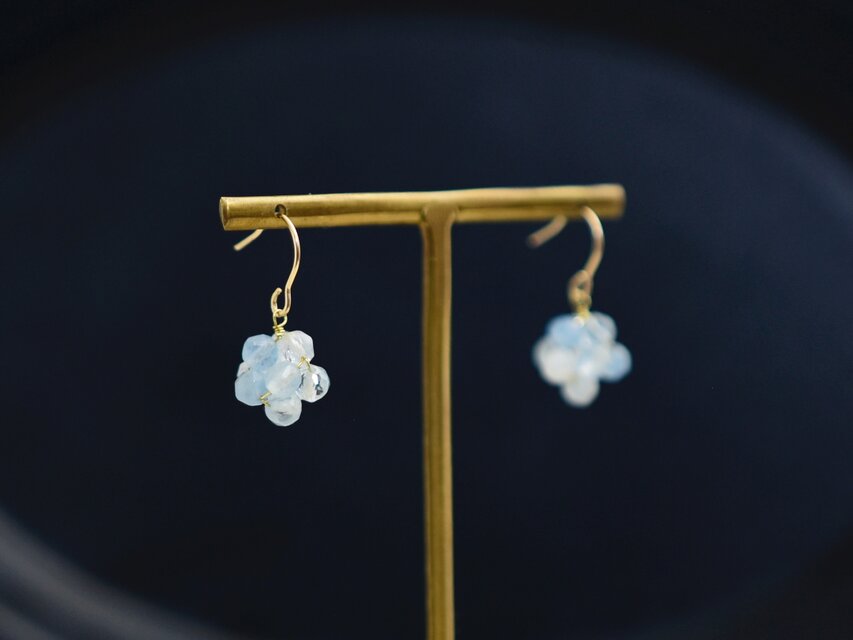 14kgf ピアス】アクアマリンの実 金平糖 3月誕生石／誕生日プレゼント