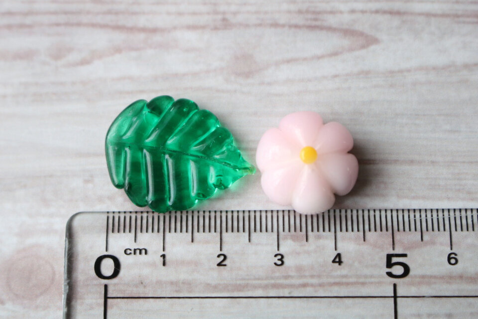 期間限定SALE☆ガラスのミニチュア和菓子セット（練り切り