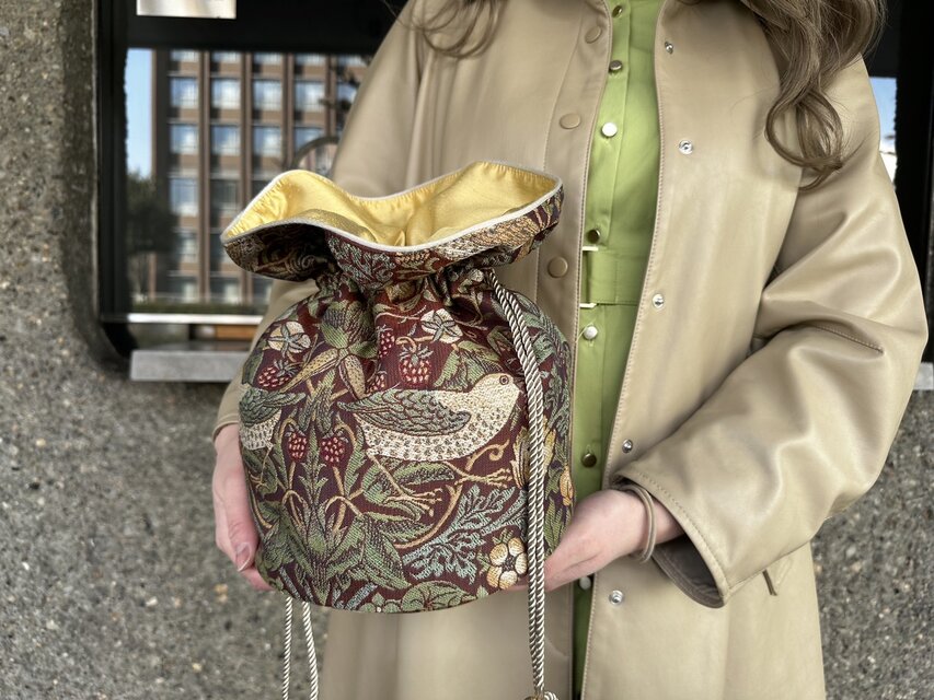 巾着ショルダーバッグ　