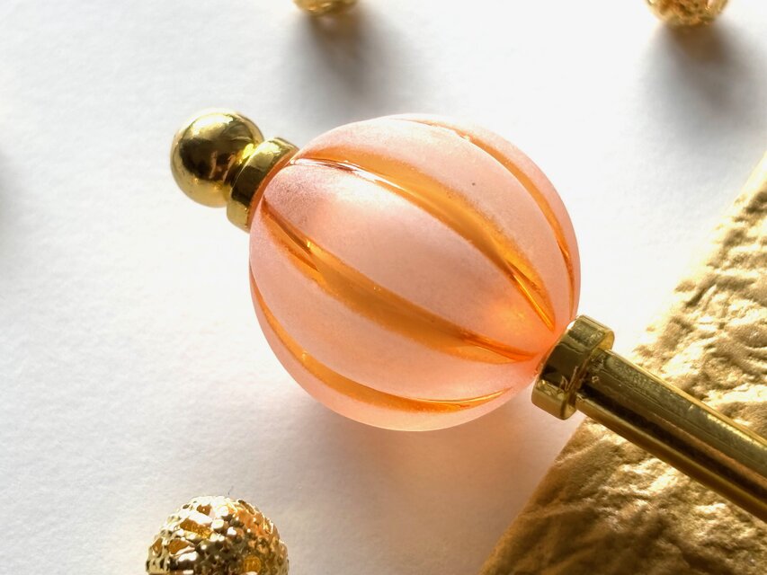 かんざし　すりガラス風ぼんぼりの様な大玉ビーズ　オレンジ　春夏秋　一本挿し　一本簪　軽い　軽量　涼しげ