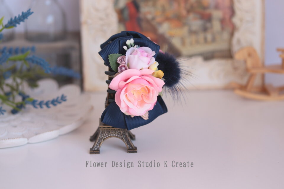 ピンクの薔薇と黄色いお花のバンスクリップ　髪飾り　ヘアクリップ　ピンク　バラ　お出掛け　入学式　卒業式　結婚式　リボン