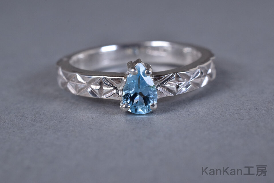 アクアマリンのリング