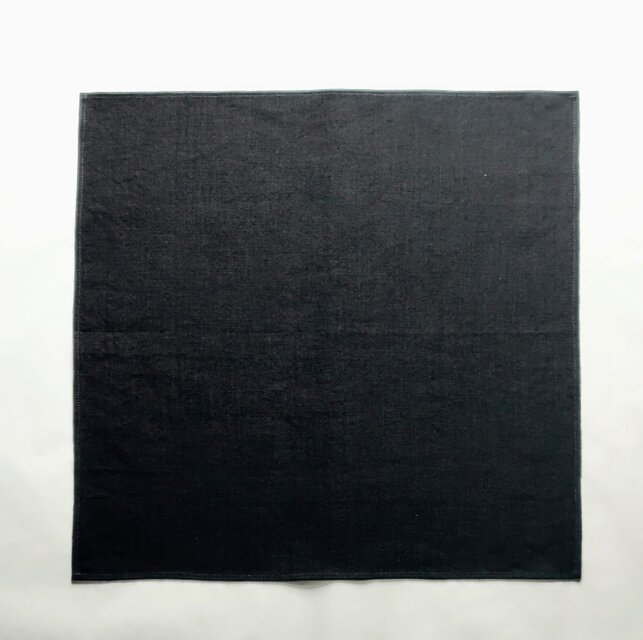 ハンケチ 日用品店（布）ベルギーリネンのハンカチ 43cm×43cm 【 黒 】 | iichi