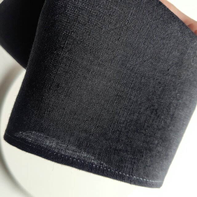 日用品店（布）ベルギーリネンのハンカチ 43cm×43cm 【 黒 】 | iichi