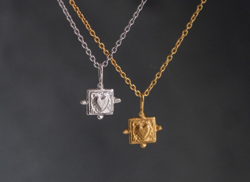 ハートのネックレス❤︎frame heart necklace/送料無料