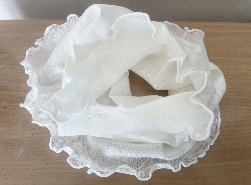 綿100%ホワイトレース手作りネックウォーマー日焼け止めにおススメです