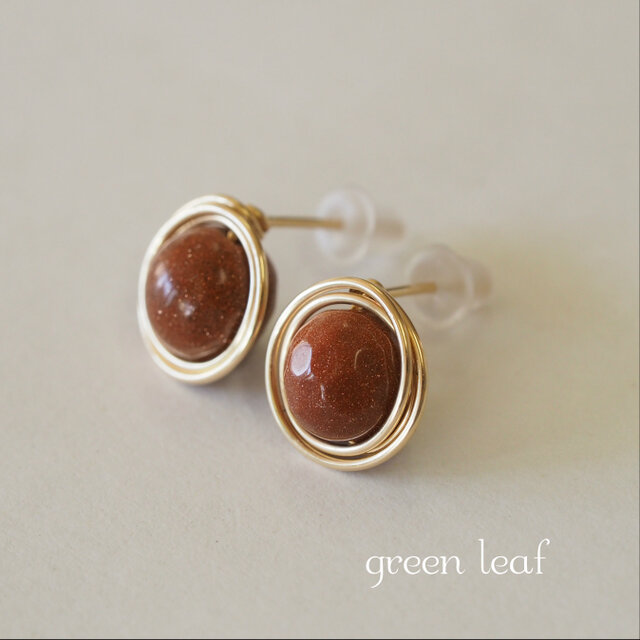 14kgf＊ラウンドカット＊ゴールドサンドストーンの大きな一粒ピアス