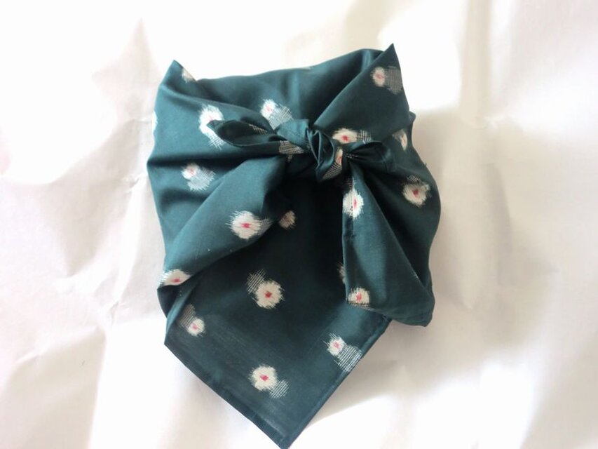 着物リメイク　　風呂敷　G24