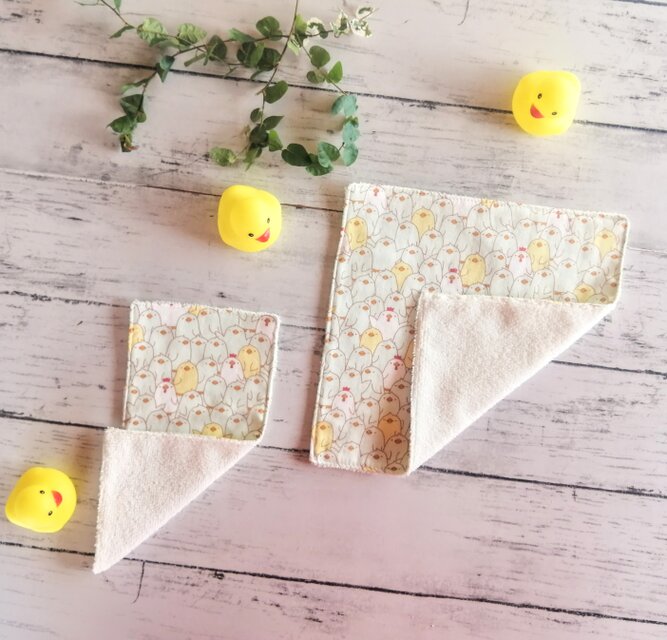 ひよこたくさん　ガーゼハンカチ　タオルハンカチ　ミニタオル　ダブルガーゼ　小さい　プチギフト　入園入学　名入れ