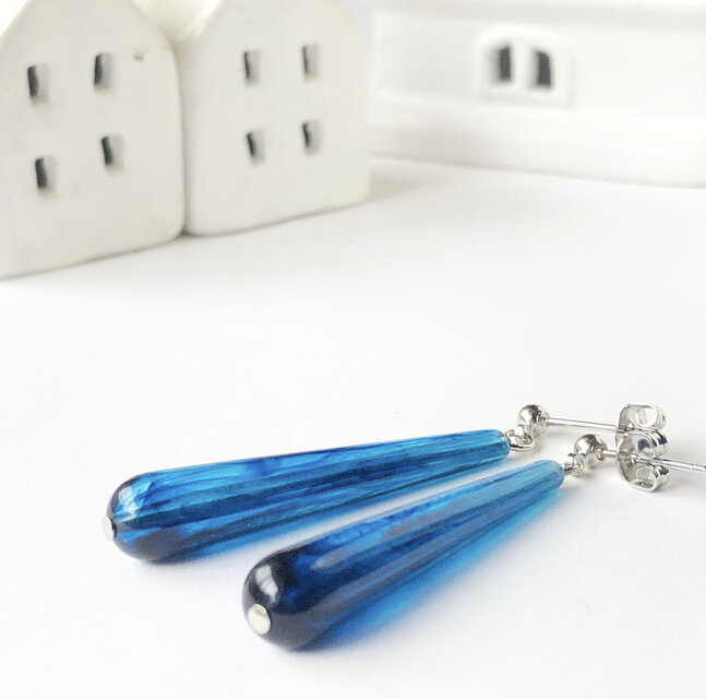 ゆれる♡ロングドロップピアス | iichi 日々の暮らしを心地よくする