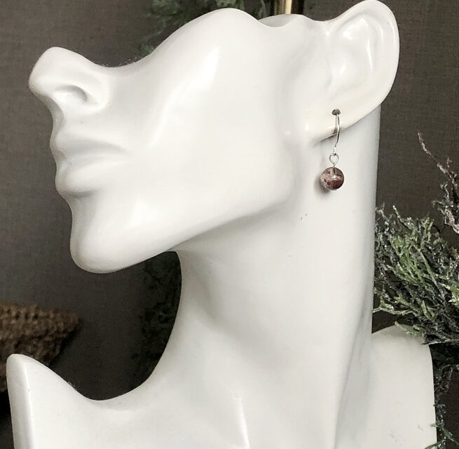 数量限定♡ゆれる✳︎AAAガーデンクォーツ8㎜玉ピアス ニッケルフリー