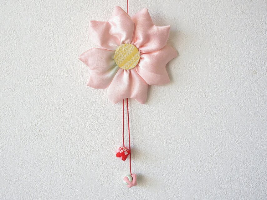 ☆ つるし雛1本飾り ☆桜♪ | iichi 日々の暮らしを心地よくする