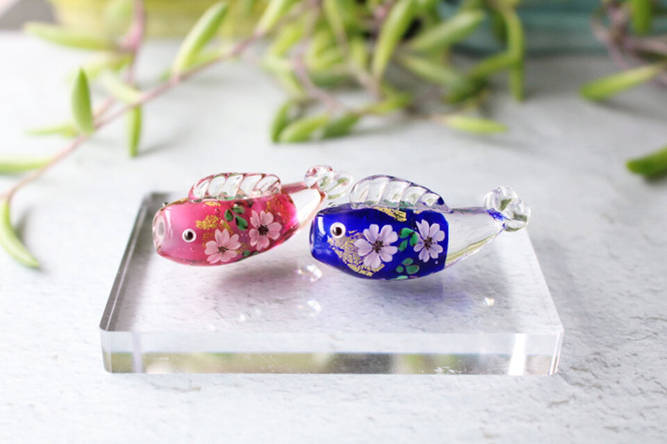 ＊期間限定SALE＊ガラスの鯉のぼり　ミニチュア置き飾り