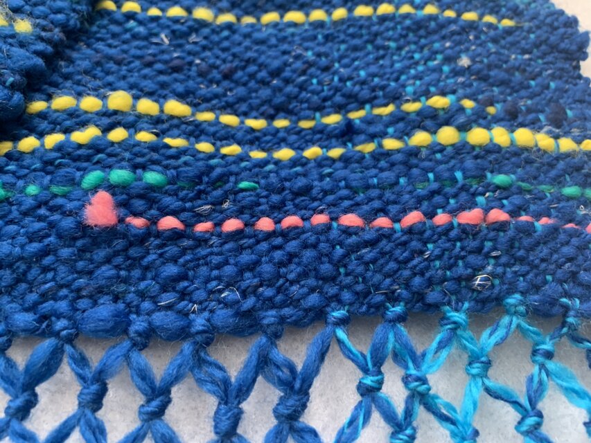 復刻版・期間限定価格】麻の繊維入り手紡ぎ手織りマフラー（青系