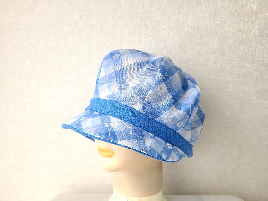 魅せる帽子☆ふんわり軽い♪オパールプリントのコットンキャスケット～ブルー