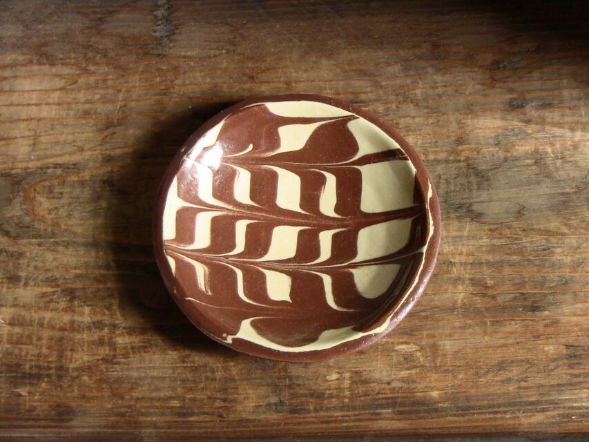 スリップウェア小皿2