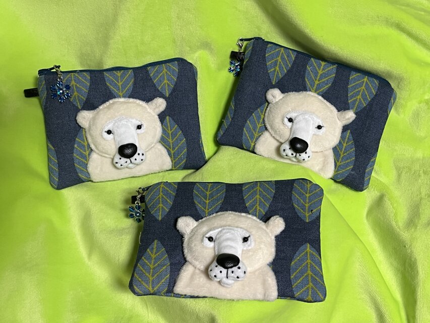 Newシロクマポーチ