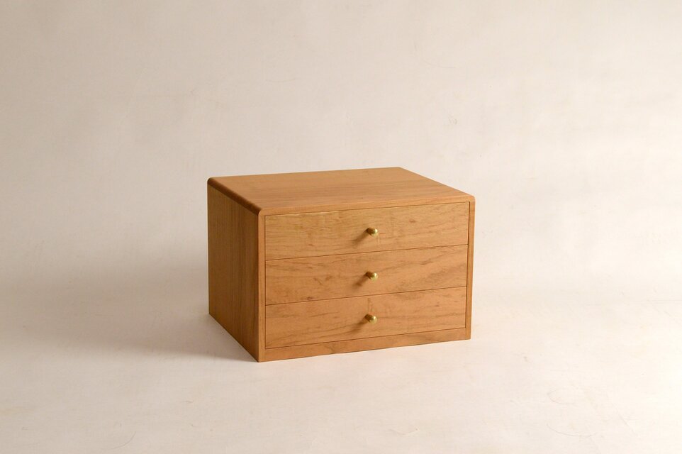 A5サイズの引き出し 3段 ヤマザクラ