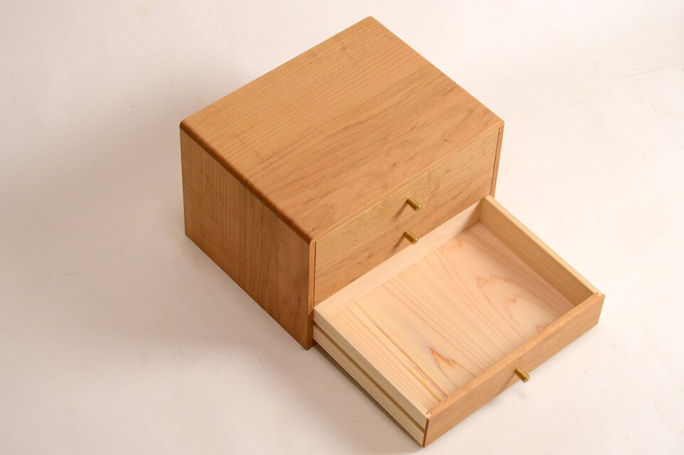 A5サイズの引き出し 3段 ヤマザクラ | iichi 日々の暮らしを心地よく