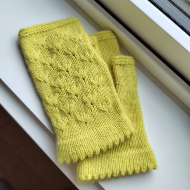 たんぽぽのハーフミトン