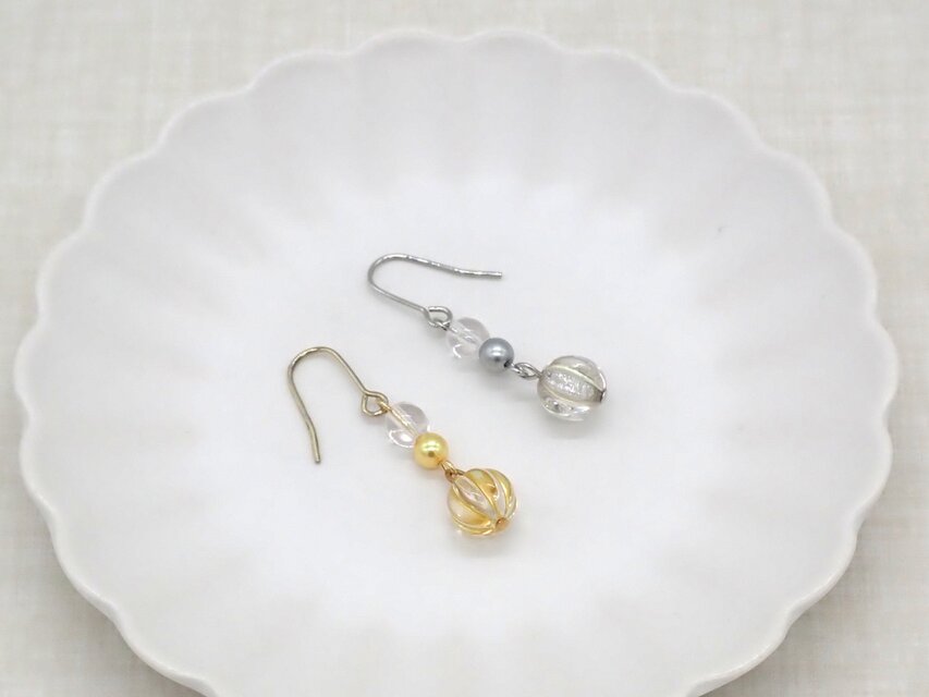 メロンビーズピアス／イヤリング【ゴールド・シルバー】