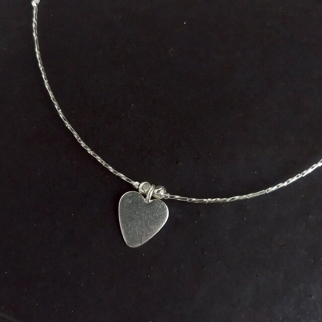 カレンシルバーのフラットハートネックレス M