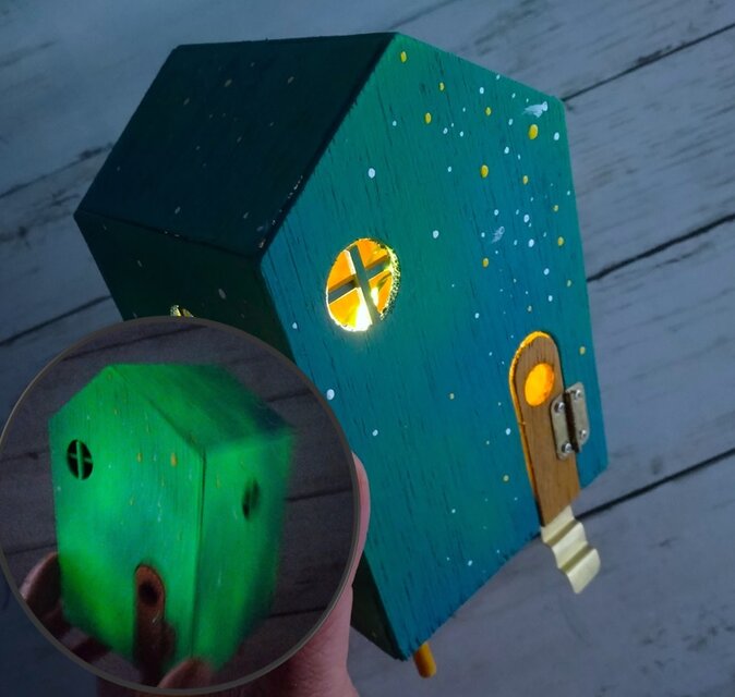 ★本日は送料無料です★蓄光の星の家