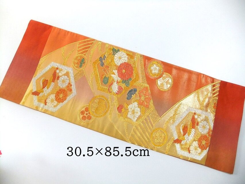 16)2235】85.5cm/美品・扇面亀甲鴛鴦花文様/テーブルセンター・敷物